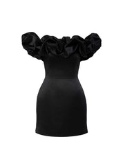 Off-the-shoulder satijnen jurk met ruches - Kennedy