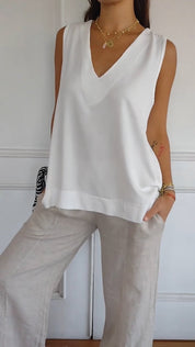 Elegante mouwloze top met v-hals - Nellie